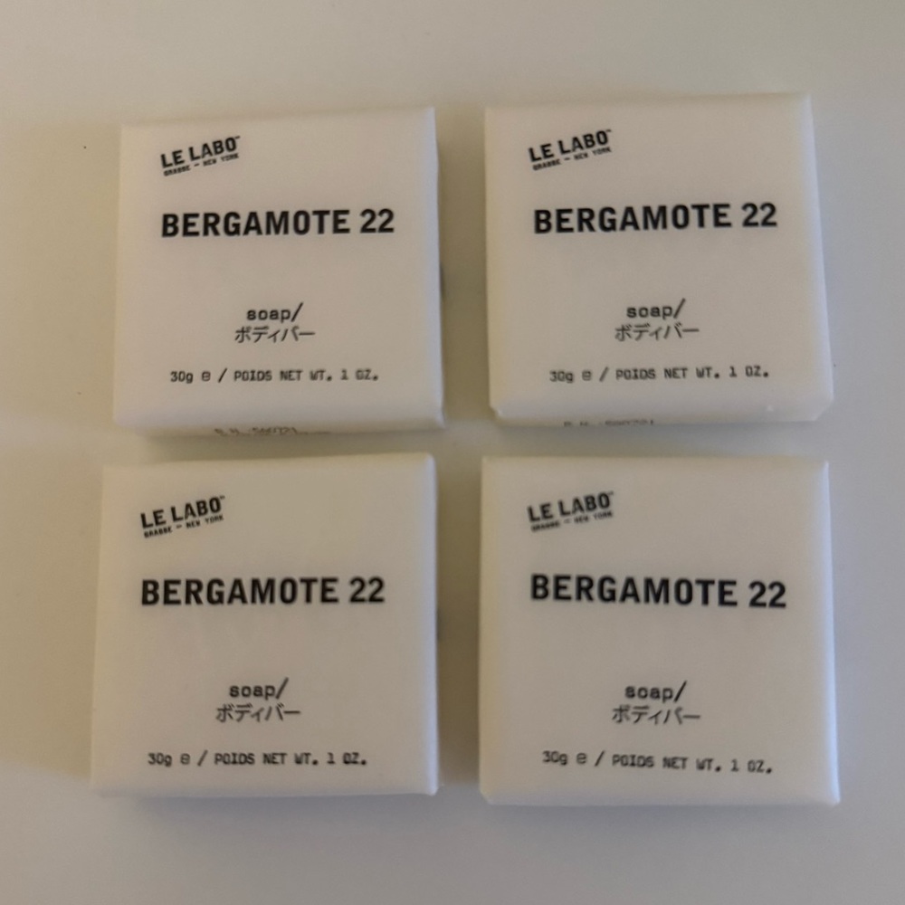 Set of 4! Le Labo Bergamote 22 mini soaps travel set